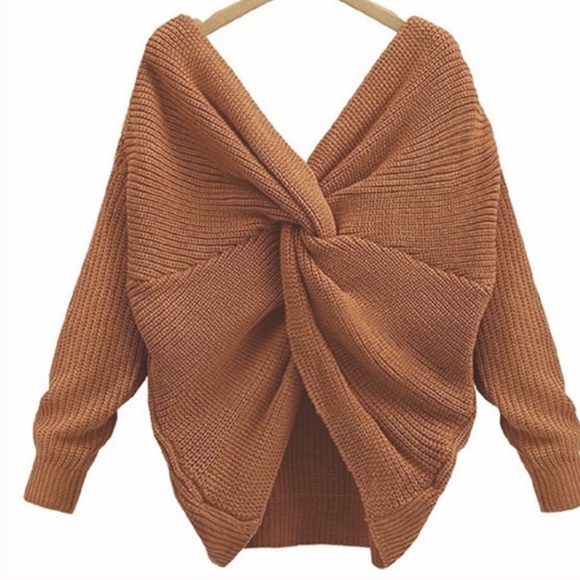 NWOT Dark mauve / purple pink twist back knit sweater - Picture 3 of 5